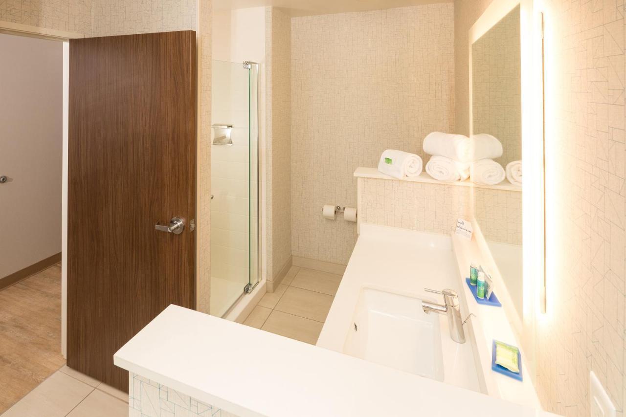 Holiday Inn Express & Suites La Porte By Ihg Esterno foto