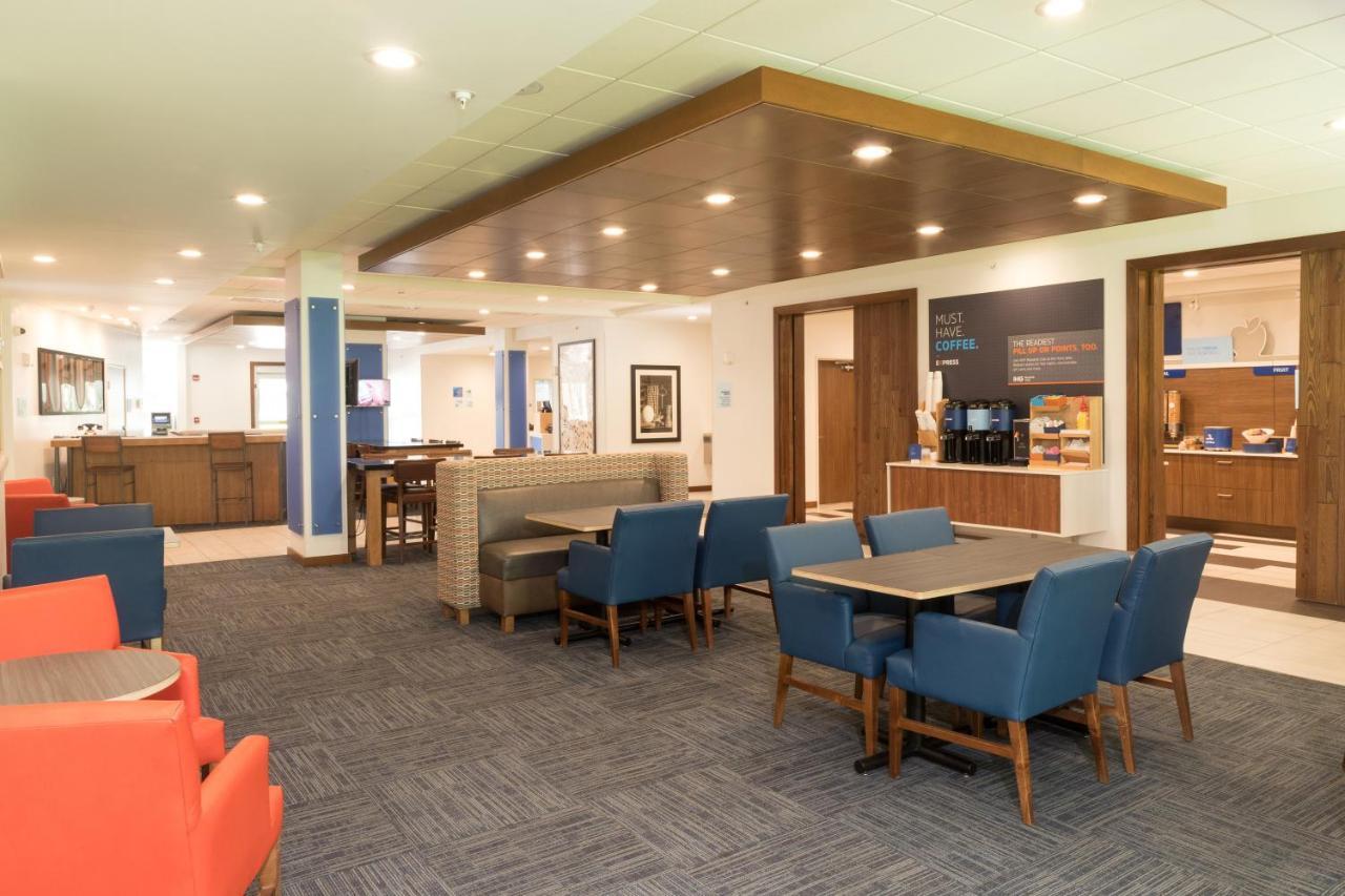 Holiday Inn Express & Suites La Porte By Ihg Esterno foto