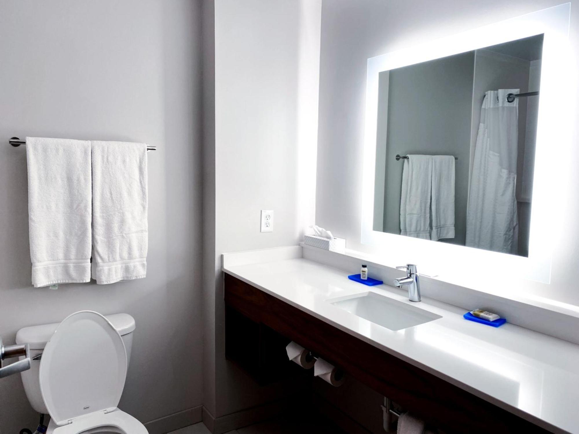 Holiday Inn Express & Suites La Porte By Ihg Esterno foto