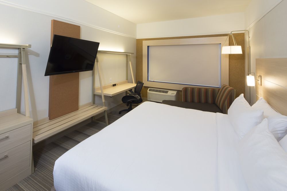 Holiday Inn Express & Suites La Porte By Ihg Esterno foto