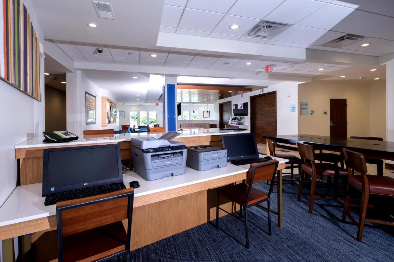 Holiday Inn Express & Suites La Porte By Ihg Esterno foto