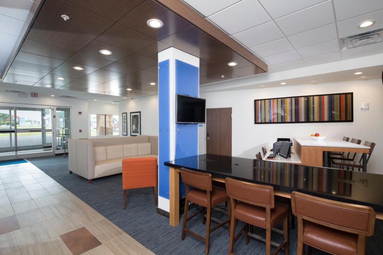 Holiday Inn Express & Suites La Porte By Ihg Esterno foto